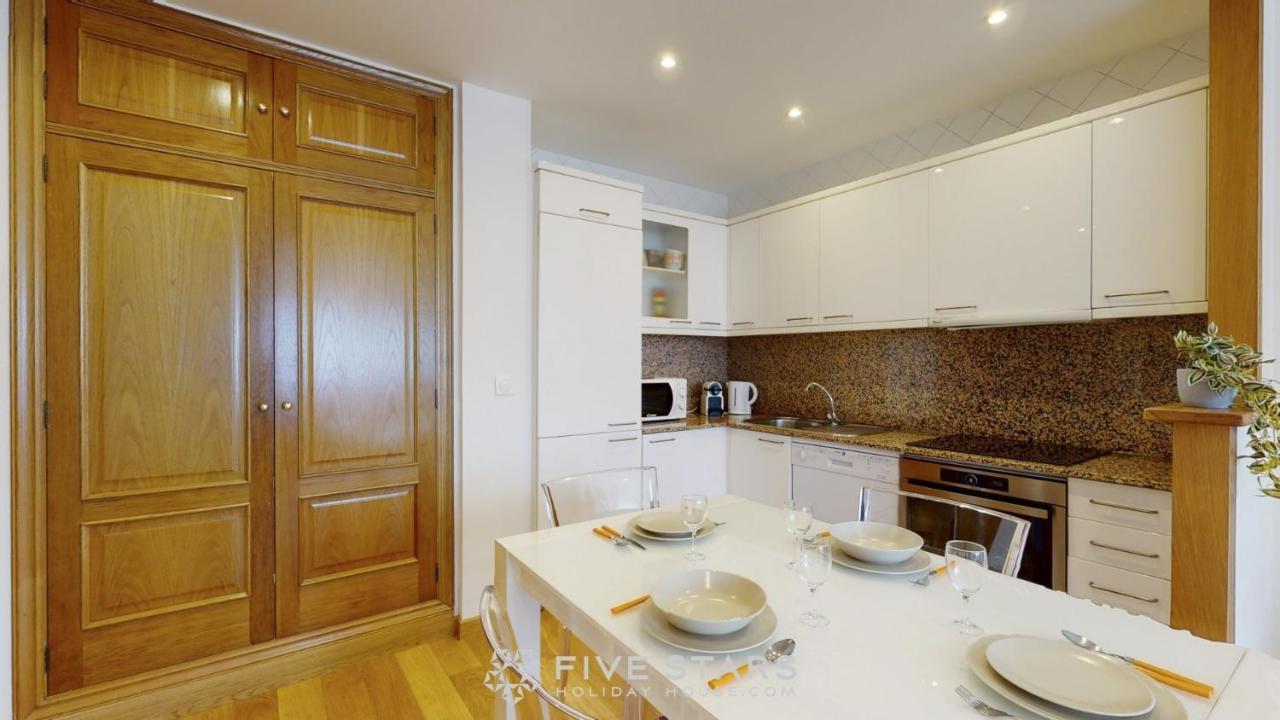 Zhara Suite Five Stars Holiday House - Generale นีซ ภายนอก รูปภาพ